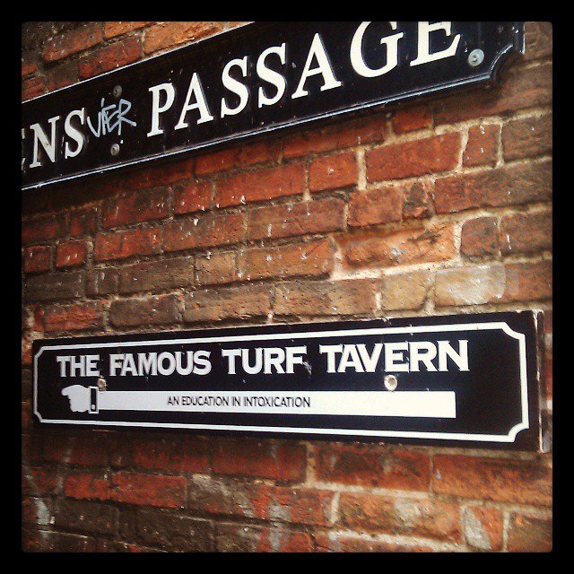 Знаменитая Turf Tavern (любимый паб оксфордского студенчества)