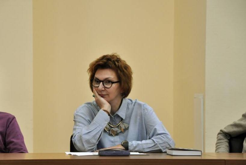 Иллюстрация к новости: Елена Вишленкова приняла участие в защите докторской диссертации в Томском университете